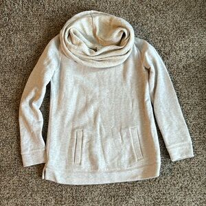 Cowl neck sweat shirt